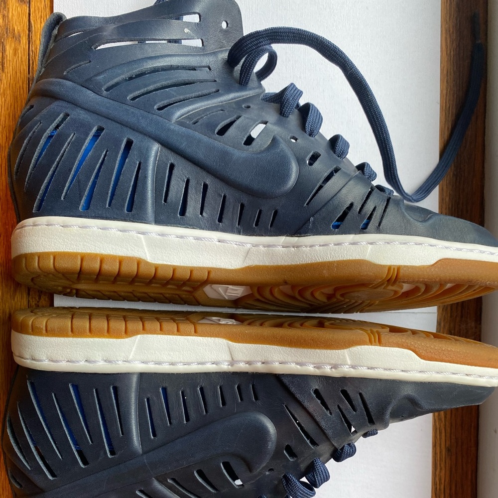 Nike sky hi top wedge 7.5 w navy